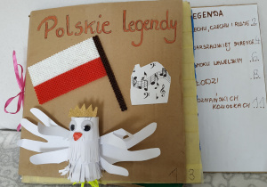książka z flagą polski i orłem oraz napisem Polskie Legendy